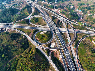 蜀道新篇 四川三條高速建成通車，川南經濟區實現“縣縣通高速”里程碑